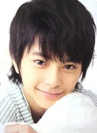 영화배우, 가수인 사토 쇼리의 대표 이미지