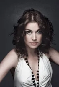 영화배우인 자비에라 콘타도르의 대표 이미지