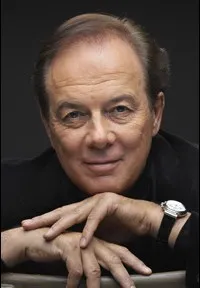 성악가인 페루치오 푸를라네토의 대표 이미지