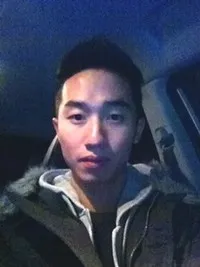 영화감독인 신준의 대표 이미지