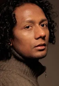 영화배우인 사로즈 마하토의 대표 이미지