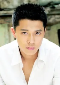 영화배우인 왕뢰의 대표 이미지