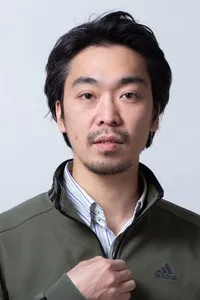 영화배우인 아시하라 켄스케의 대표 이미지