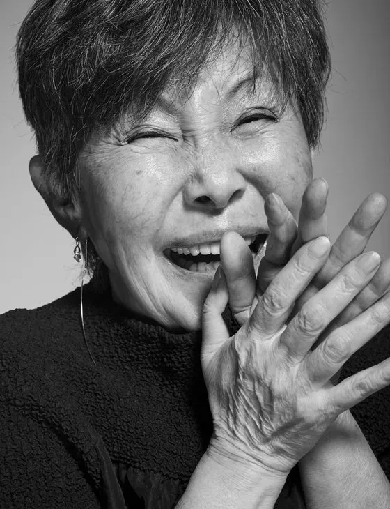 가수, 뮤지컬 배우인 윤복희의 대표 이미지