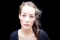 영화배우인 쥘리에트 베송의 대표 이미지