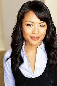 영화배우인 에밀리 챙의 대표 이미지