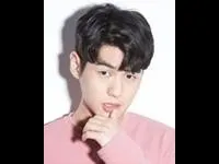 영화배우인 규원의 대표 이미지