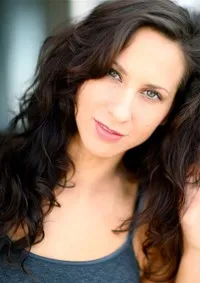 영화배우인 제이미 티어의 대표 이미지