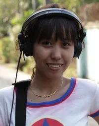 영화감독인 닌 일 라이의 대표 이미지