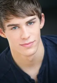 영화배우인 그리핀 프리먼의 대표 이미지