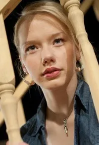 영화배우인 야우네 킴멜의 대표 이미지