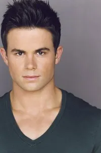 영화배우인 데이빗 윌슨 페이지의 대표 이미지