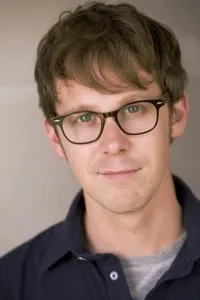 영화배우인 매튜 로셸로의 대표 이미지