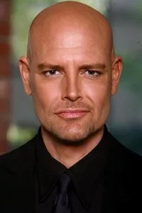 영화배우인 스티븐 스미스 콜린스의 대표 이미지