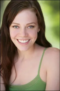 영화배우인 샬라이나 캐슬의 대표 이미지