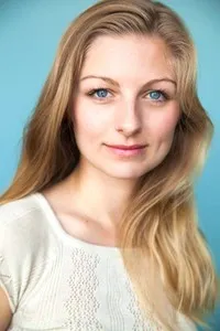 영화배우인 케이틀린 베이텔의 대표 이미지