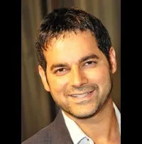 영화배우인 리프 카림의 대표 이미지