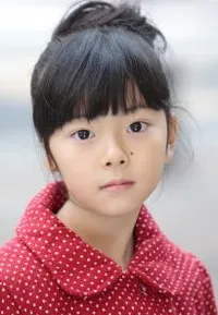 영화배우인 야마다 나나카의 대표 이미지