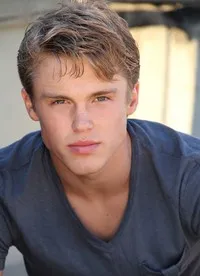 영화배우인 잭 데퓨의 대표 이미지