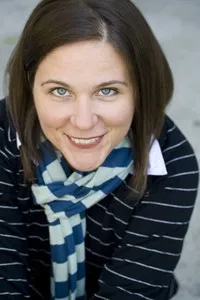 영화배우인 수지 바렛의 대표 이미지