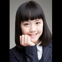 영화배우인 이빛나의 대표 이미지