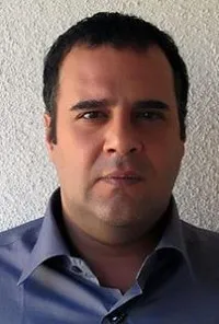 영화배우인 후만 바르그나바르드의 대표 이미지