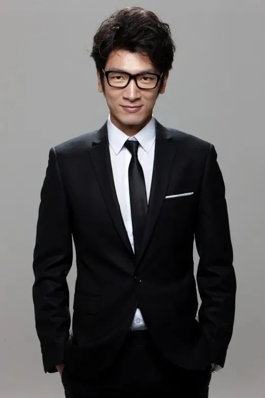 탤런트, 영화배우인 김남진의 대표 이미지
