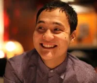 영화감독인 에미르 바이가진의 대표 이미지
