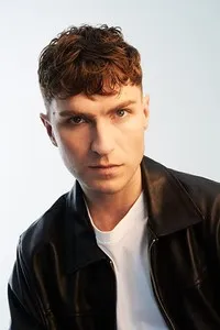 영화배우인 비에른 엘게르드의 대표 이미지