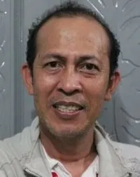 영화배우인 야유 아우 운루의 대표 이미지