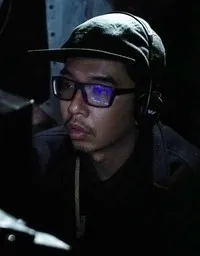 영화감독인 논타왓 눔벤차폰의 대표 이미지