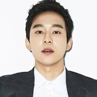 영화배우인 윤서진의 대표 이미지