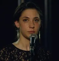 영화배우인 마틸드 오느뵈의 대표 이미지