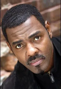 영화배우인 빈센트 리 올스턴의 대표 이미지