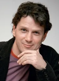 영화배우인 드라간 미카노비치의 대표 이미지