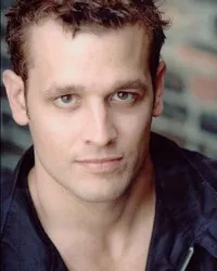 영화배우인 리 코코의 대표 이미지