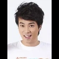 영화배우인 셋싯 림까싯데잇의 대표 이미지