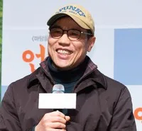 애니메이션 감독인 이춘백의 대표 이미지