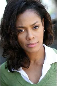 영화배우인 티퍼니 애덤스의 대표 이미지