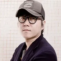 영화감독, 시나리오작가인 이해준의 대표 이미지