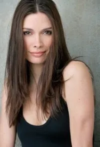 영화배우인 클라우디아 그라프의 대표 이미지