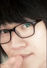 영화감독인 주장의 대표 이미지