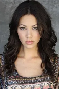 영화배우인 니콜 시에나의 대표 이미지