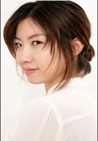 영화배우인 황정아의 대표 이미지