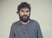 편집감독인 마테오 토르토네의 대표 이미지