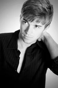 영화배우인 챈들러 매시의 대표 이미지