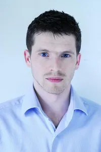 영화배우인 피에르 데 라돈샴의 대표 이미지