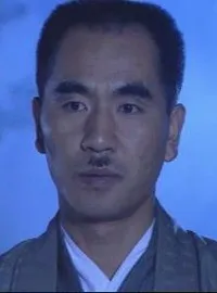 영화배우인 설산의 대표 이미지
