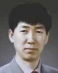 대학교수인 한삼건의 대표 이미지