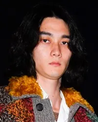 영화배우인 야나기 슌타로의 대표 이미지